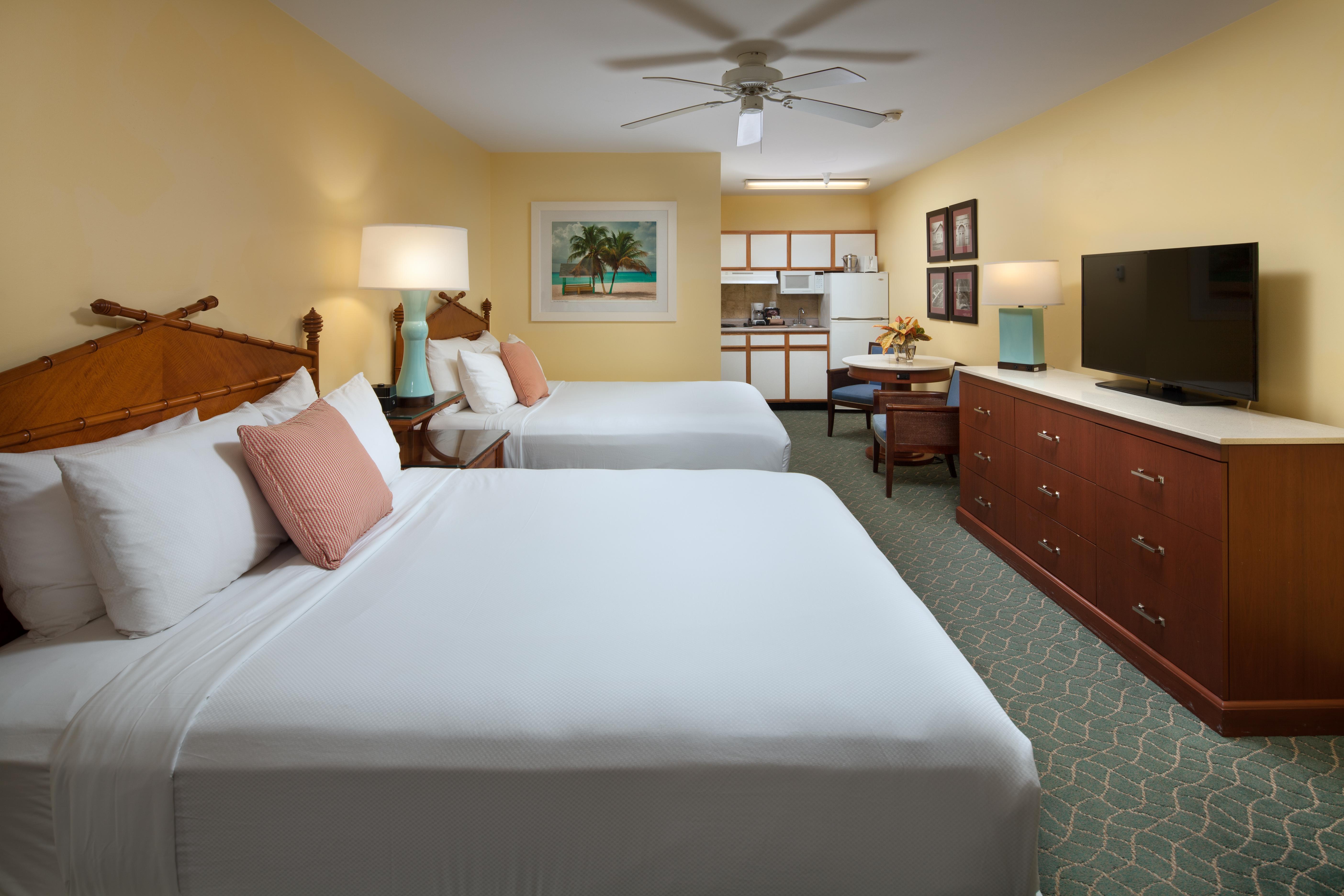 Sunshine Suites Resort West Bay Ngoại thất bức ảnh