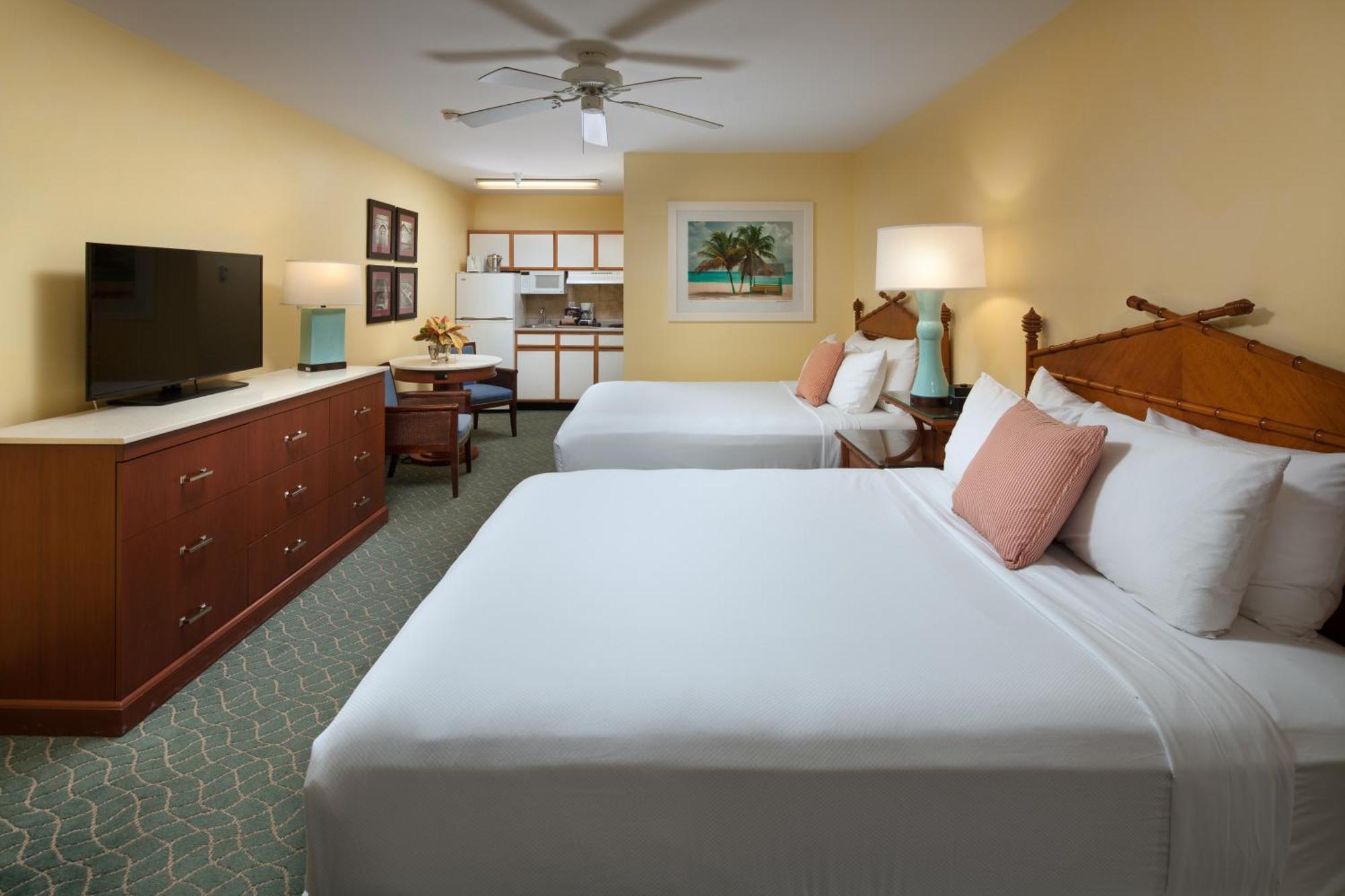 Sunshine Suites Resort West Bay Ngoại thất bức ảnh