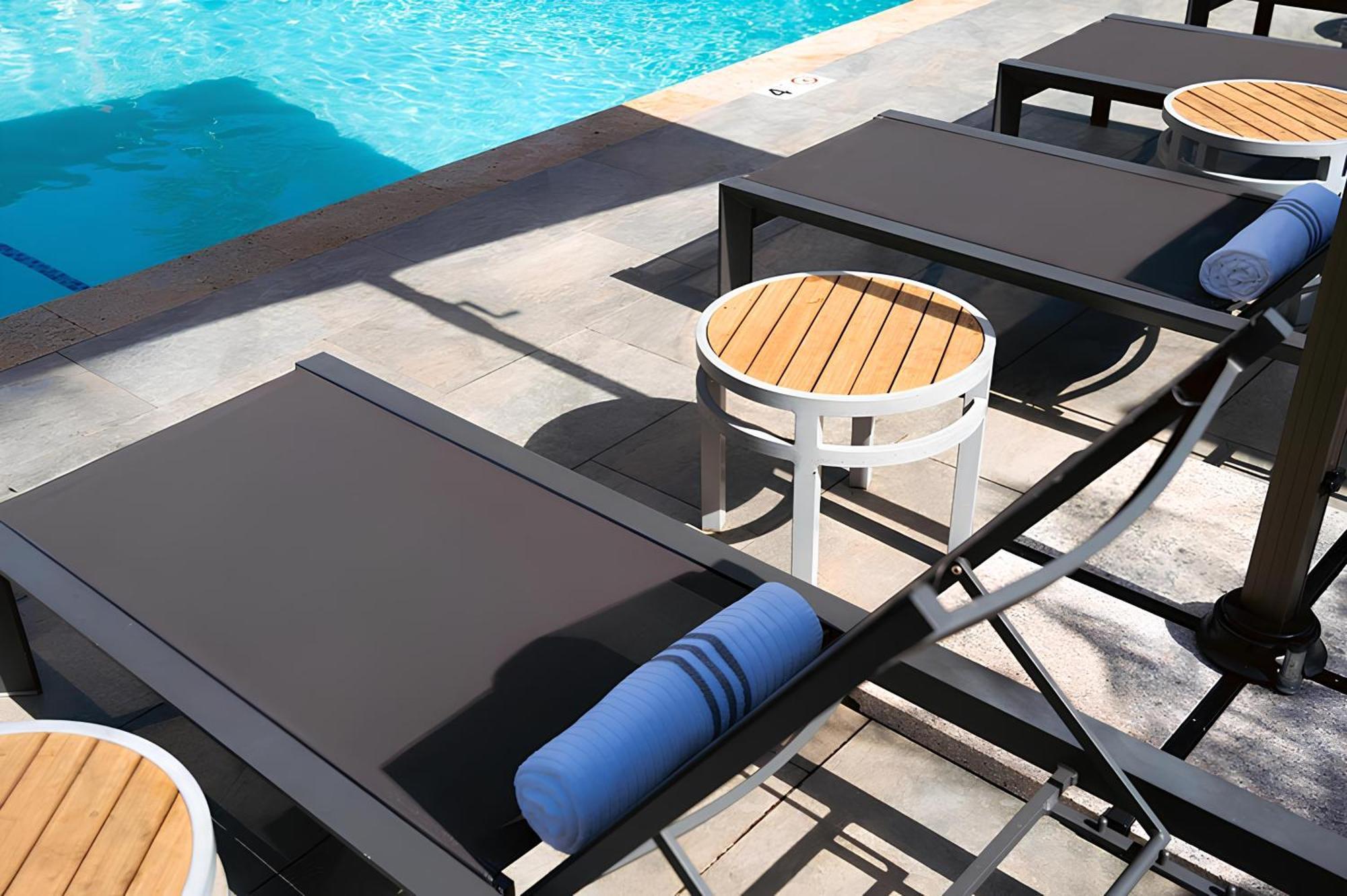 Sunshine Suites Resort West Bay Ngoại thất bức ảnh